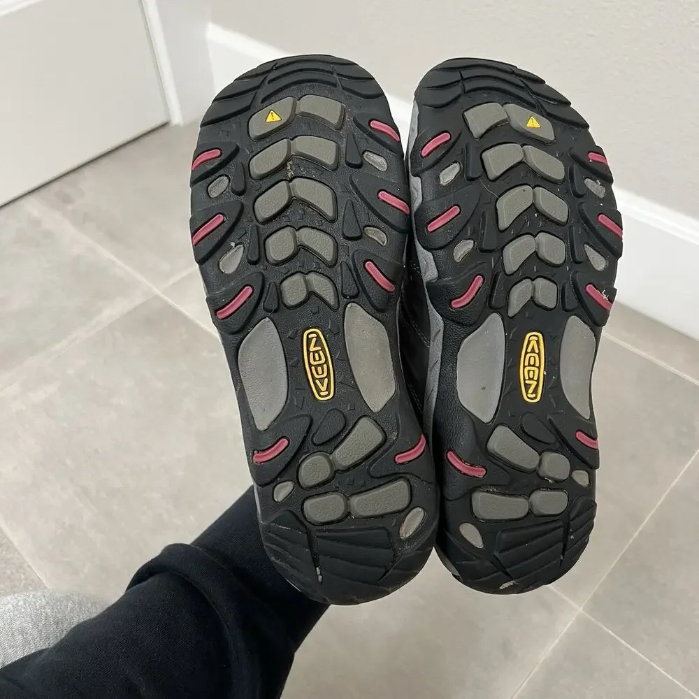 Keen Koven Women’s Size 8 Gray Hiking Trail Outdoors Hiking Walking Shoes